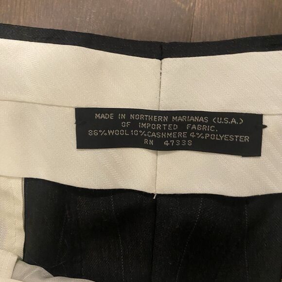 Tommy Hilfiger Pants Men 34x28.5 Charcoal Grey Pinstripe Cashmere Blend Pleated - Picture 2 of 15